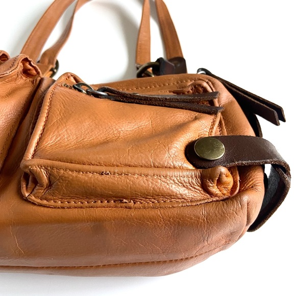 CECILE ET JEANNE Mini Shoulder Leather Bag - Picture 13 of 16